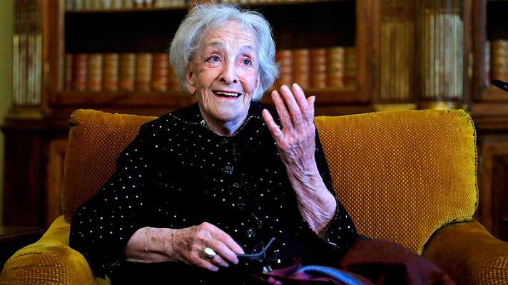 Ida Vitale, 95 años en verso