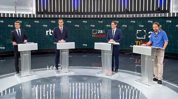 Especiales informativos - Los "minutos de oro" de Casado, Iglesias, Rivera y Sánchez