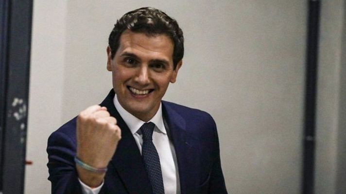 Especiales informativos - Rivera: "El 28 va a llegar el color naranja a Moncloa"