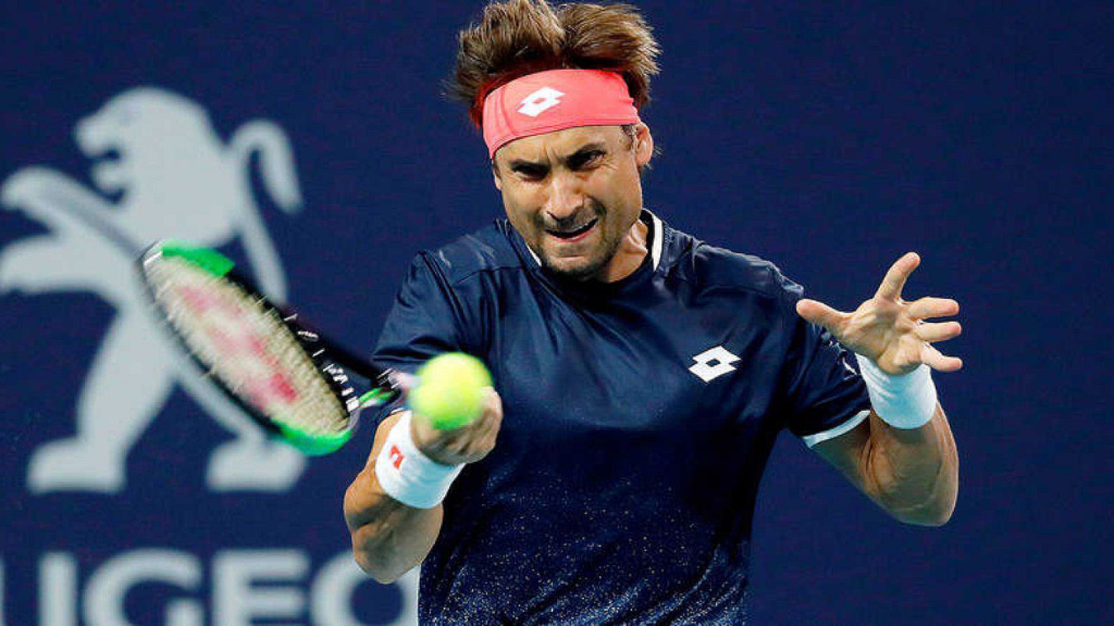 David Ferrer debuta con victoria en su último Godó | Ver