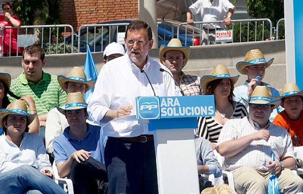  - Rajoy hace campaña en Esplugues