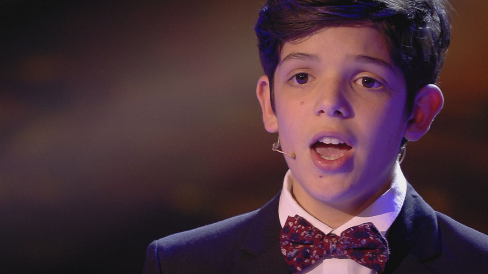 La maravillosa voz celestial de Raúl en su actuación final | Ver