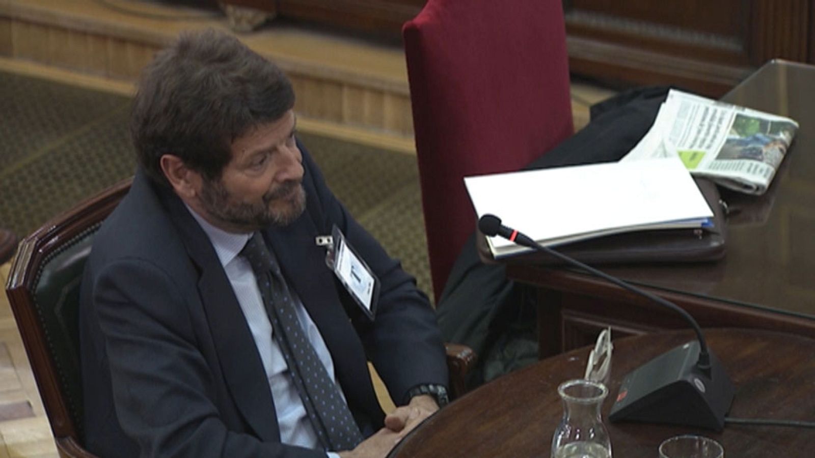 El ex director de los Mossos reconoce que dimiti� porque no se sent�a "c�modo" ante la posibilidad e un refer�ndum ilegal