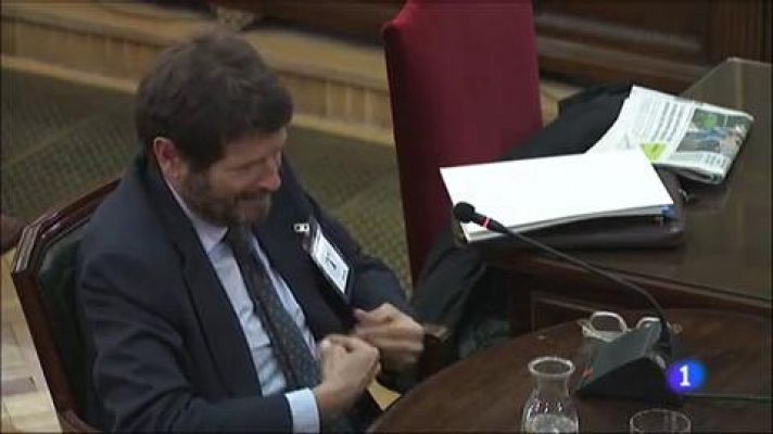 L'Informatiu - Albert Batlle no se sentia còmode abans de dimitir com director dels Mossos