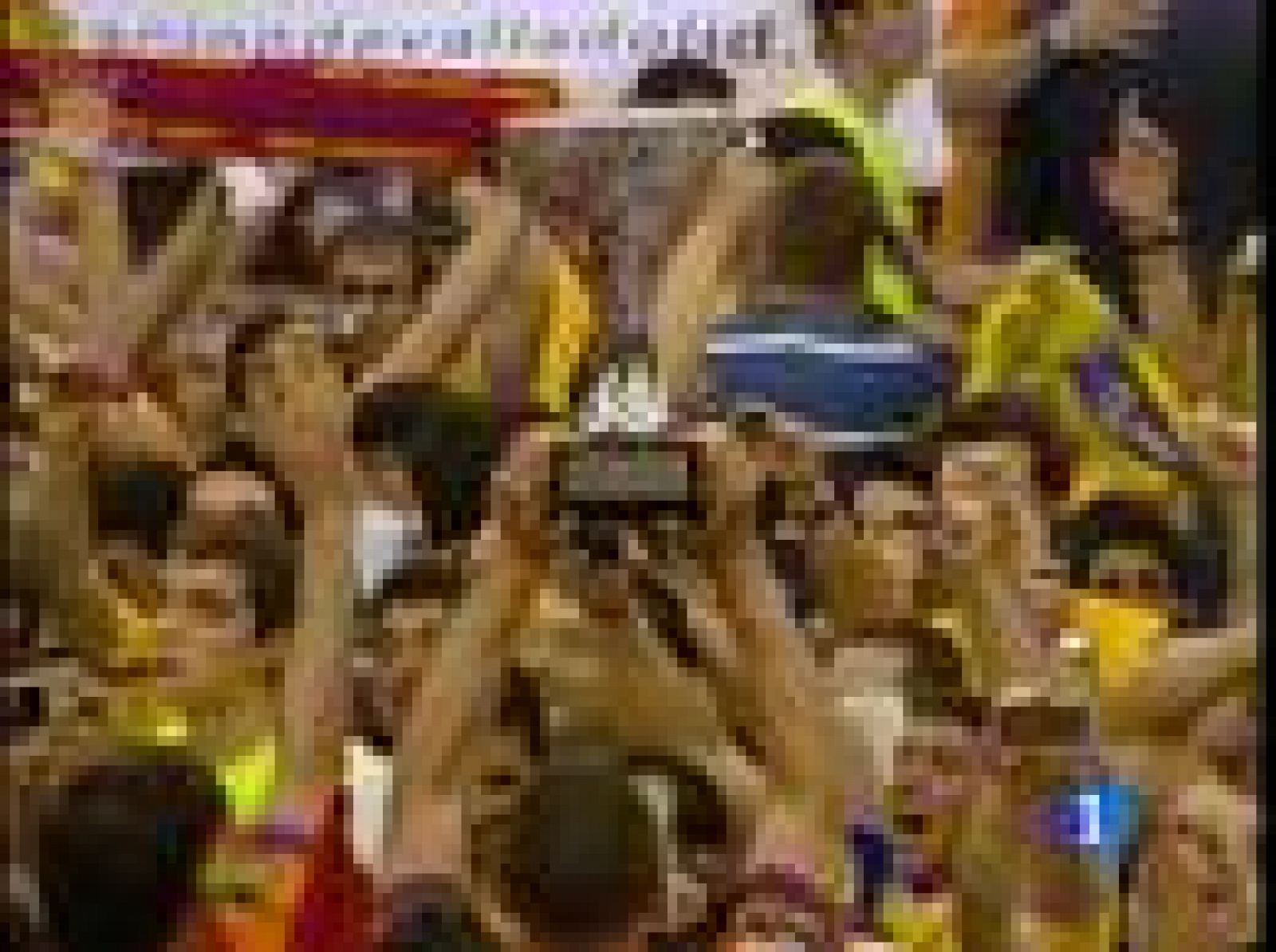  El BM Valladolid gana su primer título europeo, la Recopa de Europa.