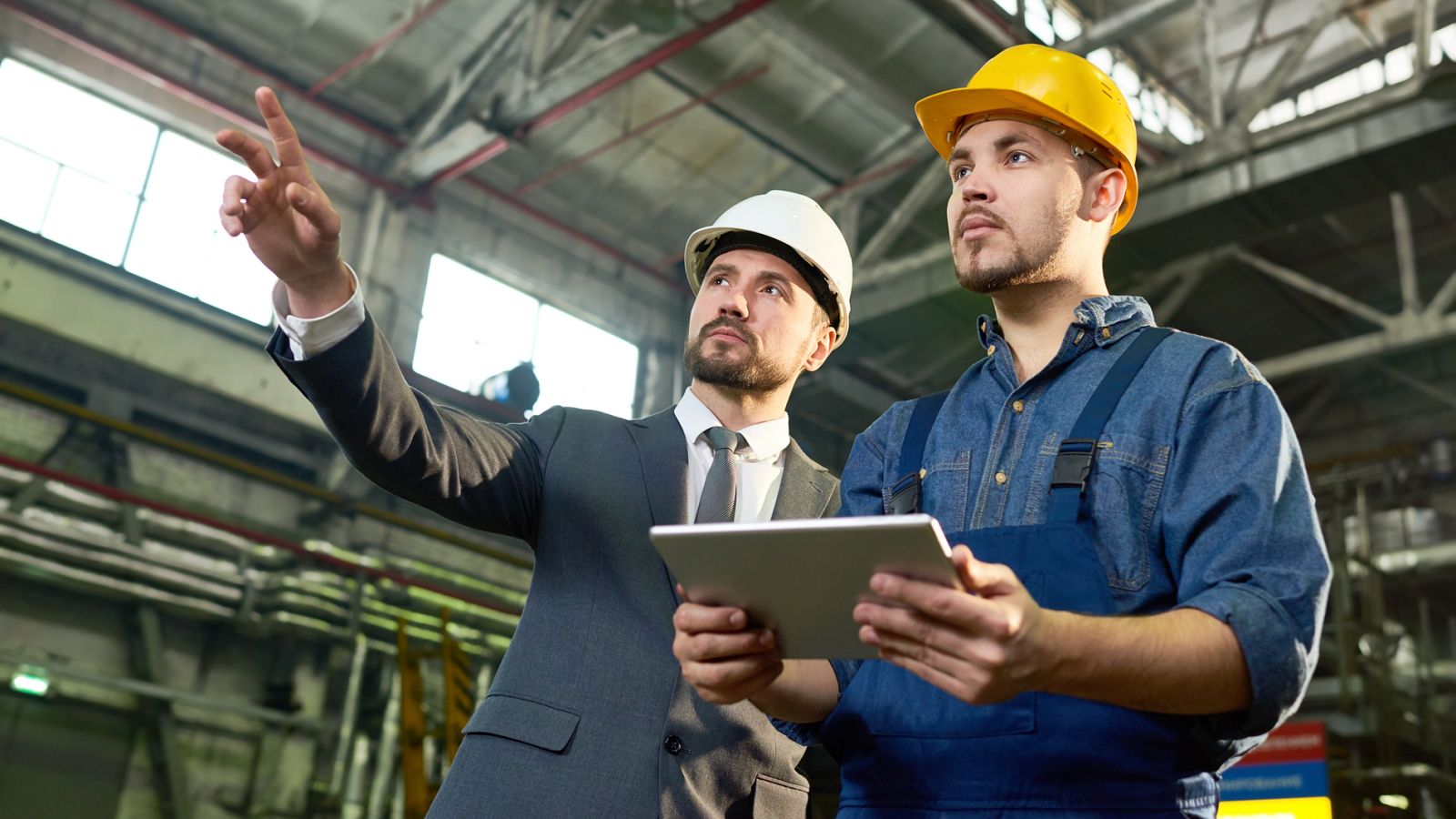 El paro subió en 49.900 personas durante el primer trimestre, según la EPA