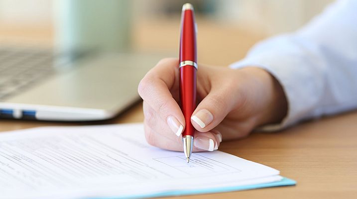 Telediario 1 - ¿Cómo se elabora la Encuesta de Polación Activa?