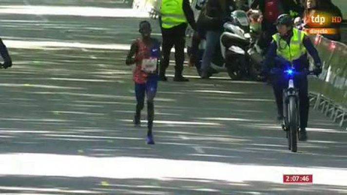 El keniano Kerio y la etíope Insermu destrozan los récords del maratón de Madrid