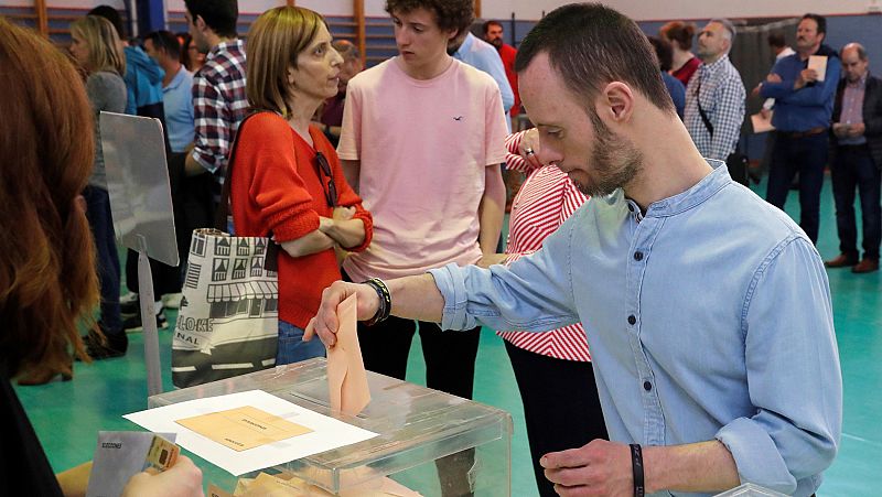 Más de 100.000 personas con discapacidad intelectual pueden votar estas elecciones tras recuperar su derecho por ley