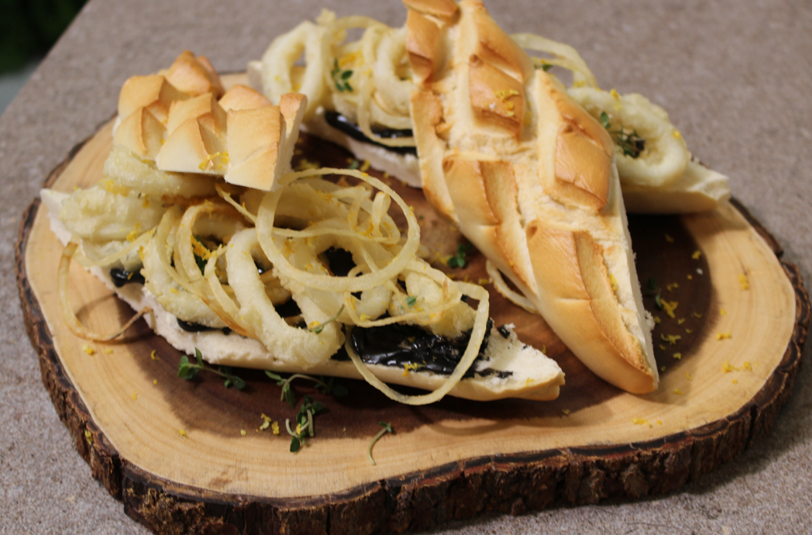 "Bocadillo de calamares" de Dani García | Ver