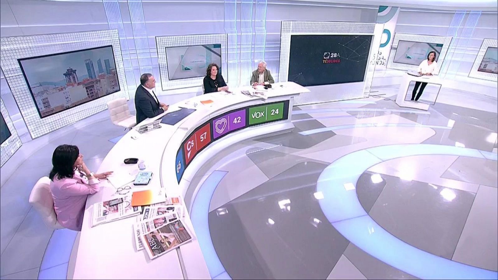 Los desayunos de TVE - Especial análisis Elecciones Generales 2019 (2)