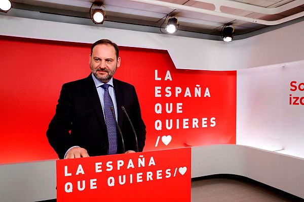 Telediario 1 - El PSOE descarta un Gobierno con Ciudadanos aunque aseguran que hablarán con todos los grupos