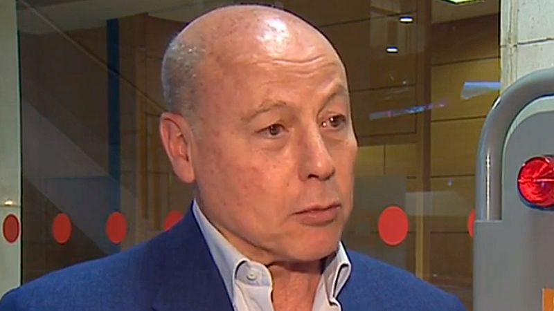 Dos médicos deportivos han analizado el caso del infarto de Iker Casillas, sufrido este miércoles a los 37 años. El doctor Corbalán ha indicado que, desde su punto de vista, el portero no volverá a hacer deporte profesional. "No se puede jguar al fút