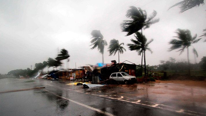 Informativo 24h - El ciclón Fani llega a Bangladesh como "depresión severa" tras causar 11 muertos