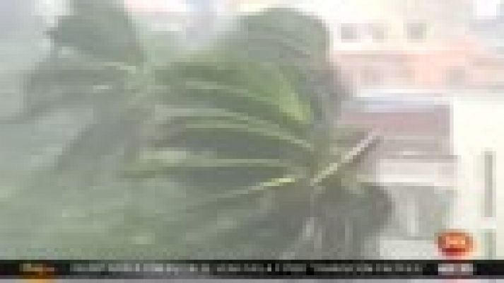 Informativo 24h - El ciclón Fani llega a Bangladesh como "depresión severa" tras causar 11 muertos