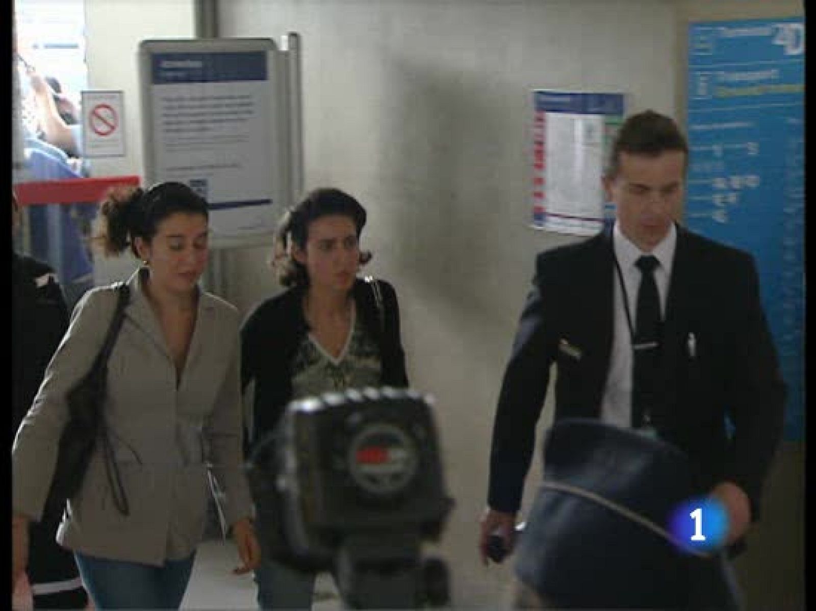 Rápidamente fueron trasladados a un hotel cercano.