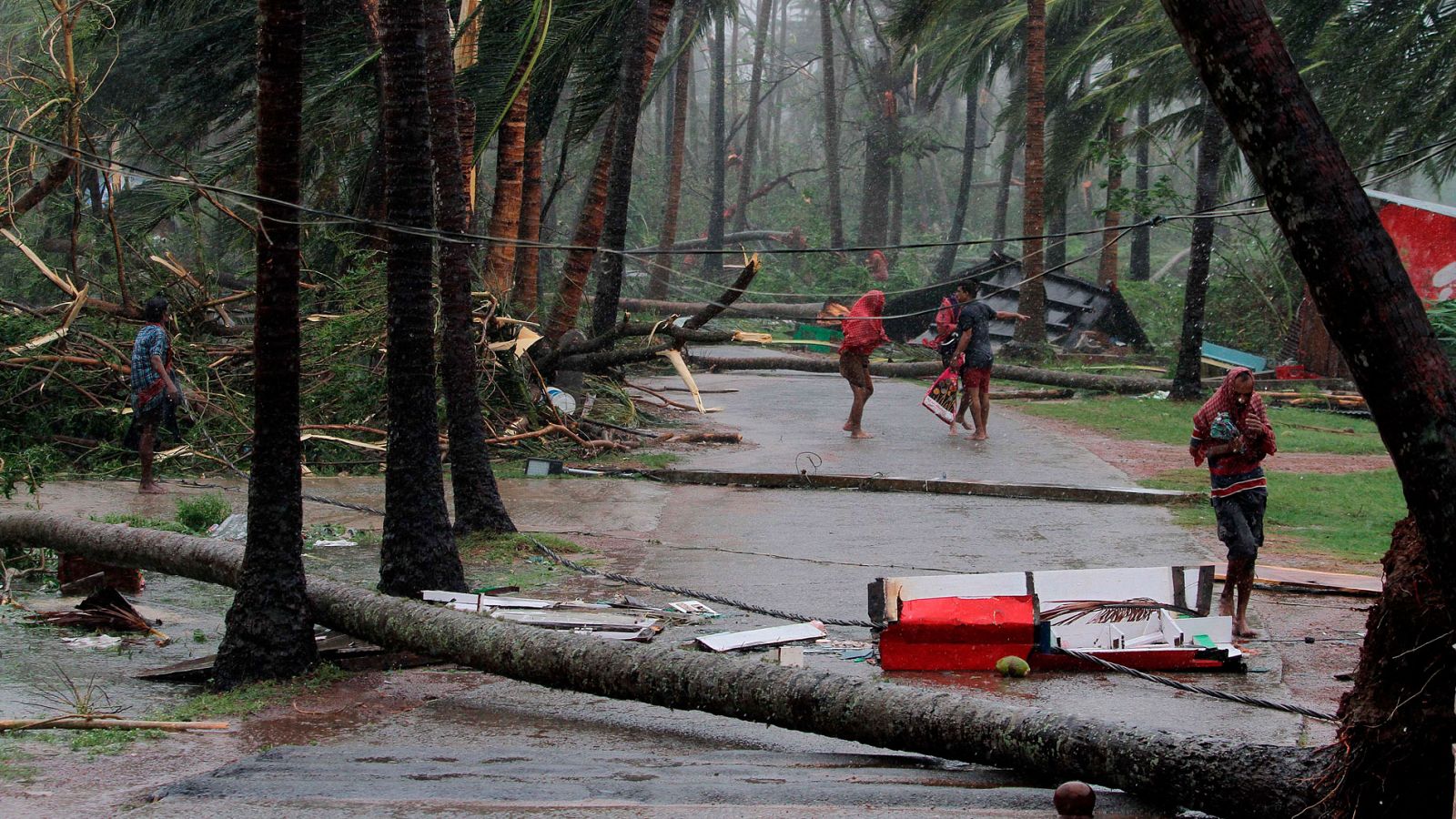 El ciclón Fani deja catorce muertos en la India y Bangladesh