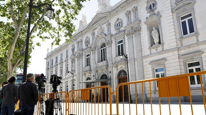 Telediario 1 - Telediario - 15 horas - 05/05/19