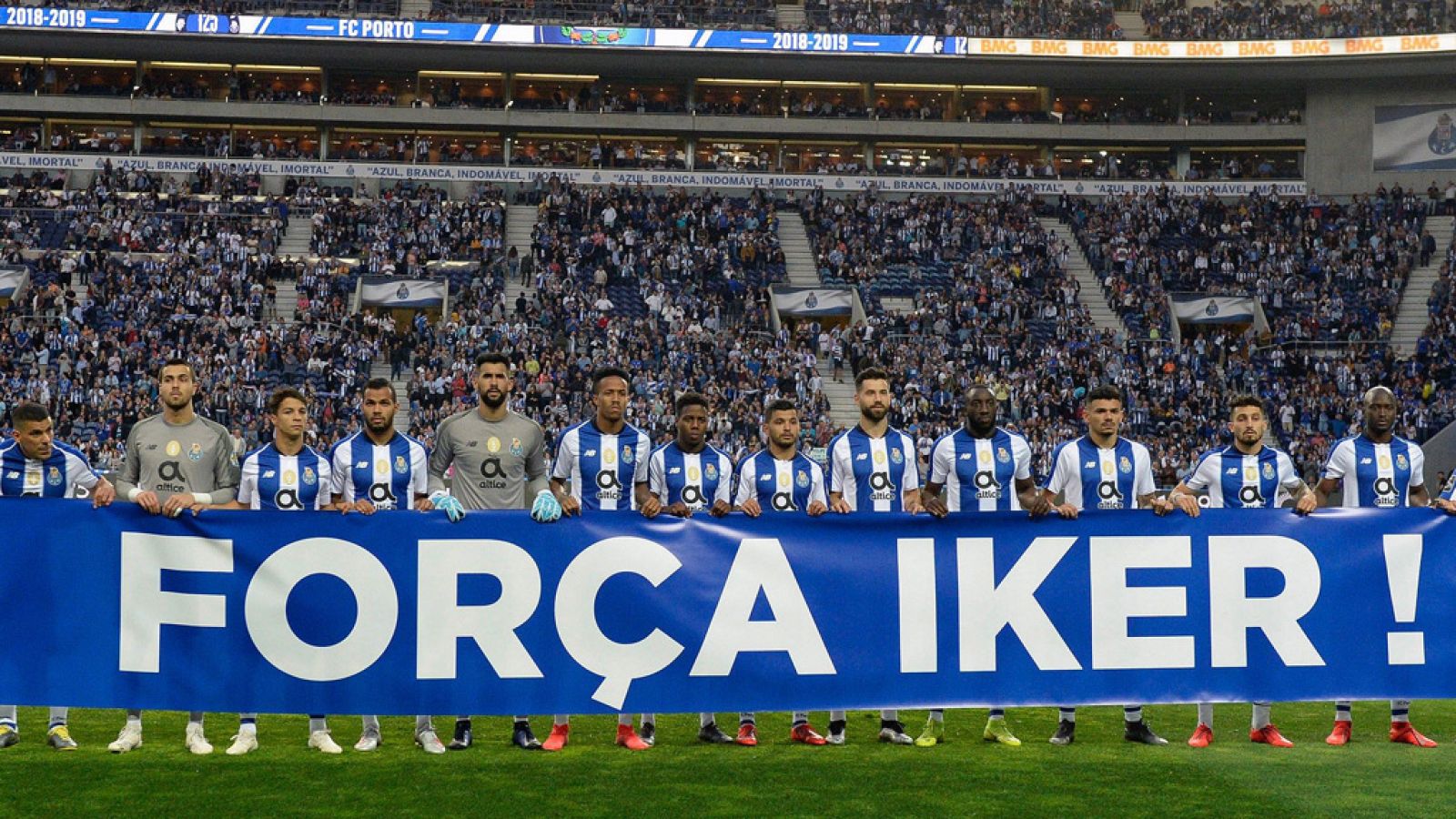 El Oporto lanza un mensaje de apoyo a Casillas | Ver