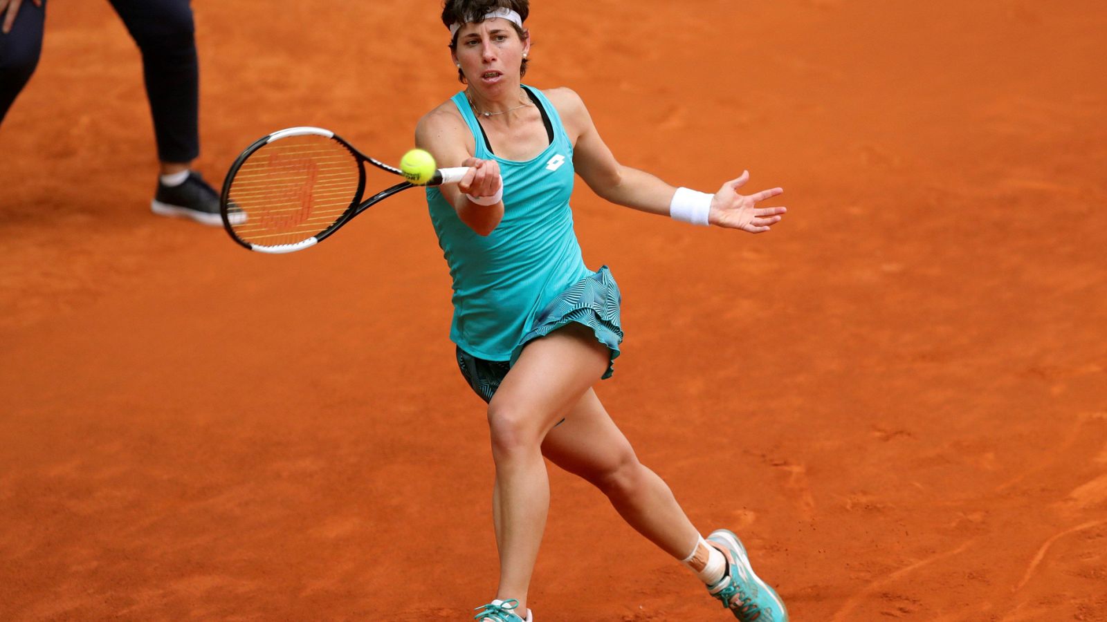 Carla Suárez gana a la griega Maria Sakkari