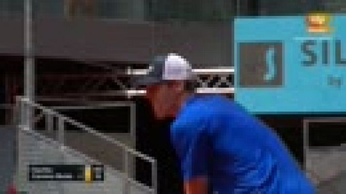 Madrid Open de Tenis - Carreño no puede con el 'gigante' Opelka