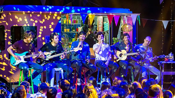 Eurovisión - Miki canta con Taburete "Belerofón"