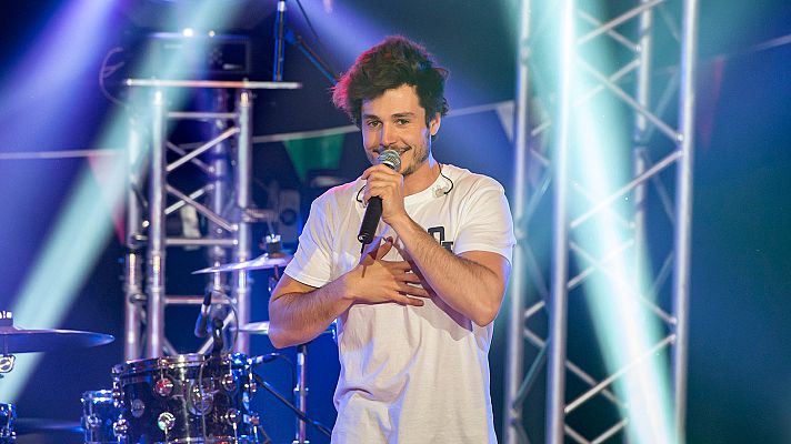 Eurovisión - Miki canta "La venda"