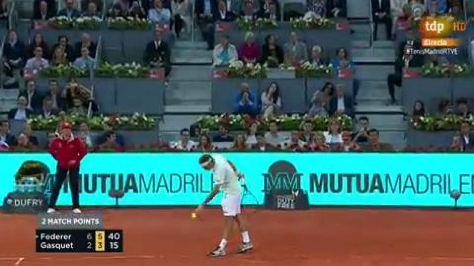Federer vence a Gasquet en el Madrid Open