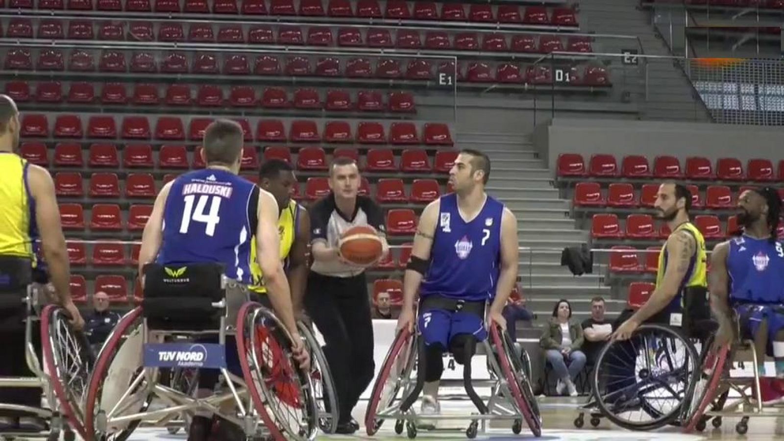 Baloncesto en silla de ruedas - Champions Cup 'Final Four', desde Walbrzych ((Polonia). Resumen - ver ahora