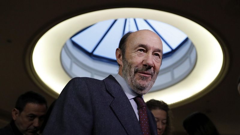 Rubalcaba, en estado de "extrema gravedad" tras sufrir el ictus