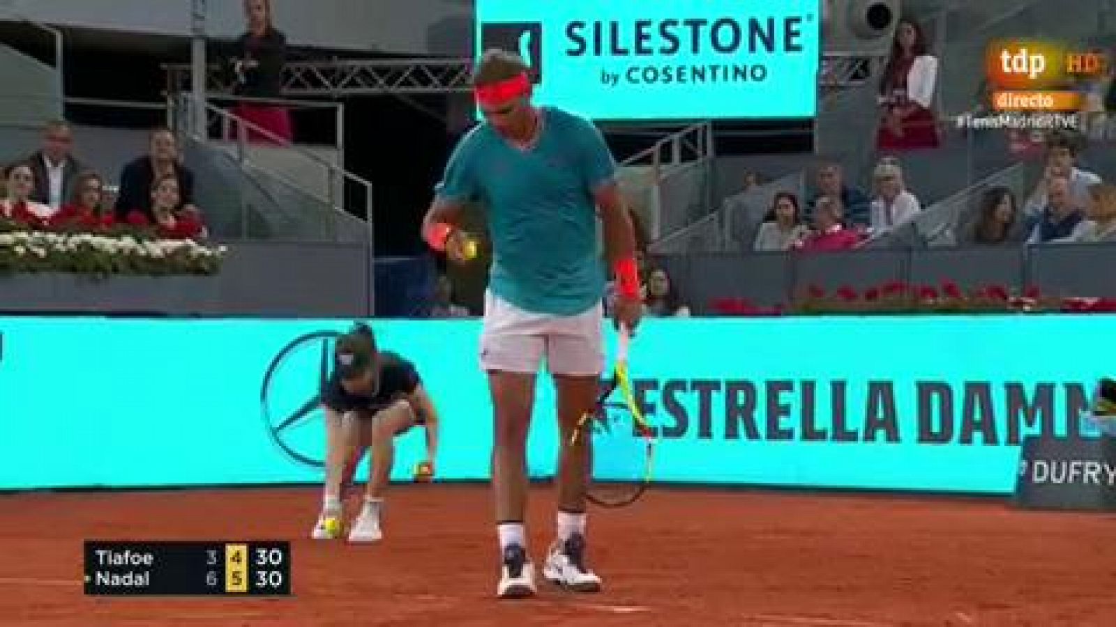 Rafael Nadal apuntó síntomas de mejoría en el duelo ante el estadounidense Frances Tiafoe (6-3 y 6-4) que le proporcionó el pase a los cuartos de final del Mutua Madrid Open, donde afrontará empresas mayores.