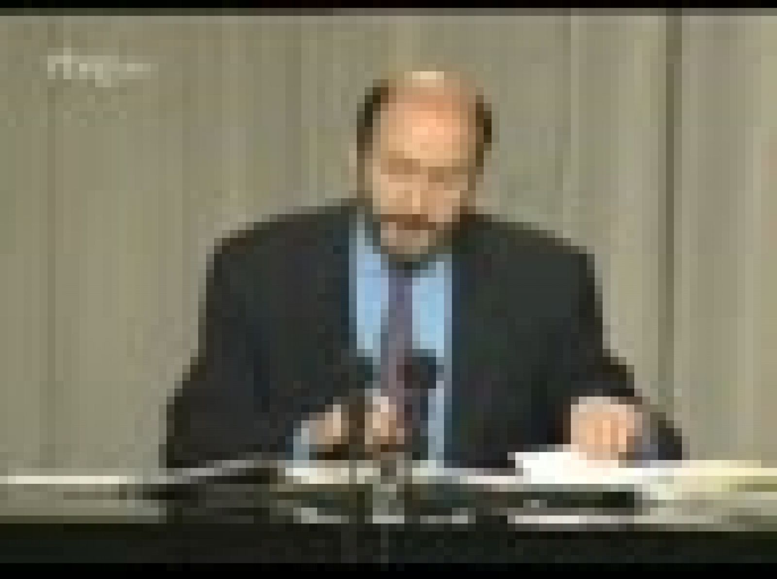 Fue noticia en el Archivo de RTVE: Pérez Rubalcaba habla sobre Luis Roldán (1995)  | RTVE Play