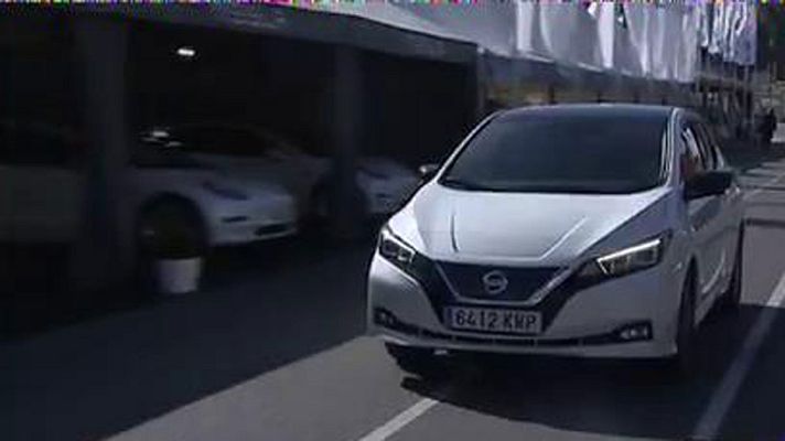 Telediario 1 - Novedades y retos de los coches autónomos en el Salón del Automóvil de Barcelona