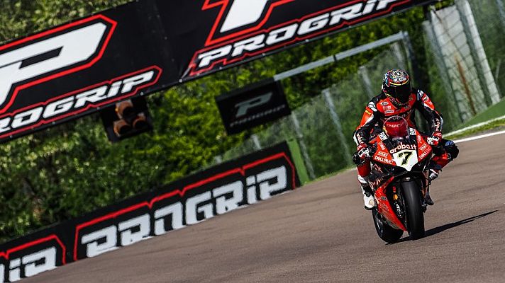  - Bautista saldrá tercero y pierde la primera Superpole que se lleva Davies