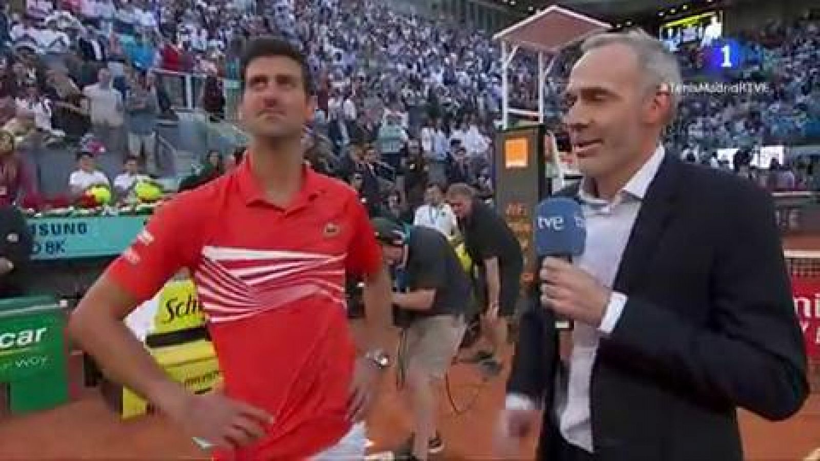 Novak Djokovic se mostró muy contento tras conquistar su tercer Madrid Open al ganar en la final al griego Tsitsipas por 6-3 y 6-4.