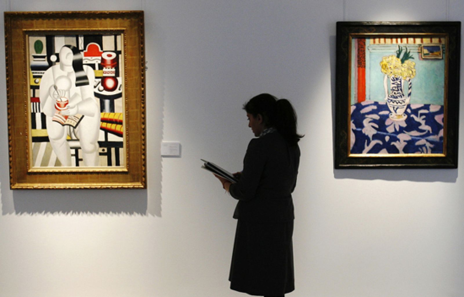 El próximo lunes se inaugura en Madrid una de las exposiciones más esperadas de la temporada, la del gran pintor francés Henrí Matisse. Pero antes, el Museo Thyssen nos ha abierto las puertas para ver cómo llegan a Madrid los cerca de ochenta que han viajado a Madrid desde todo el mundo. 