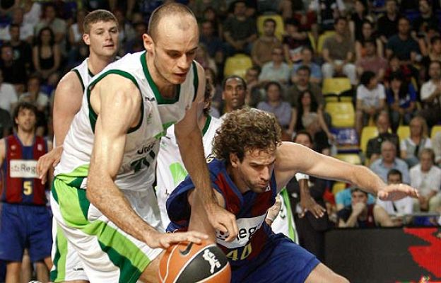 Baloncesto en RTVE - Unicaja busca igualar ante el Barça