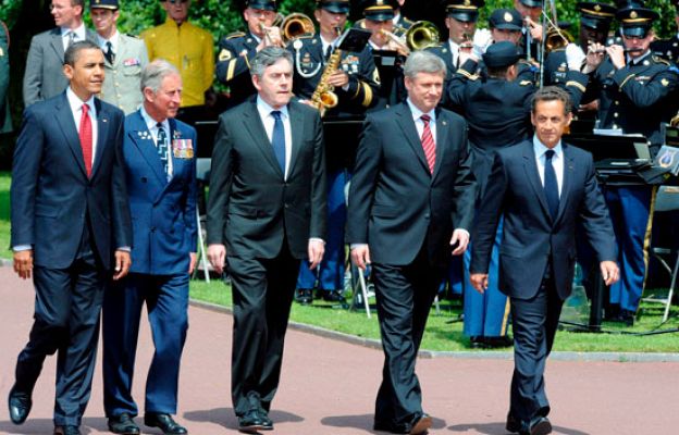  - Obama y Sarkozy en Normandía