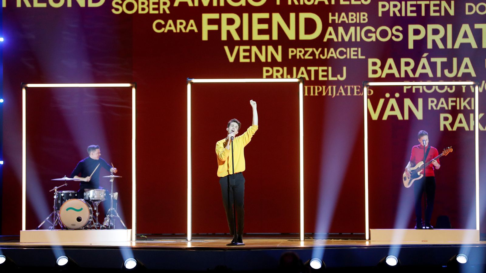 Eurovisión 2019 - República Checa: Lake Malawi canta "Friend of a friend" en la primera semifinal