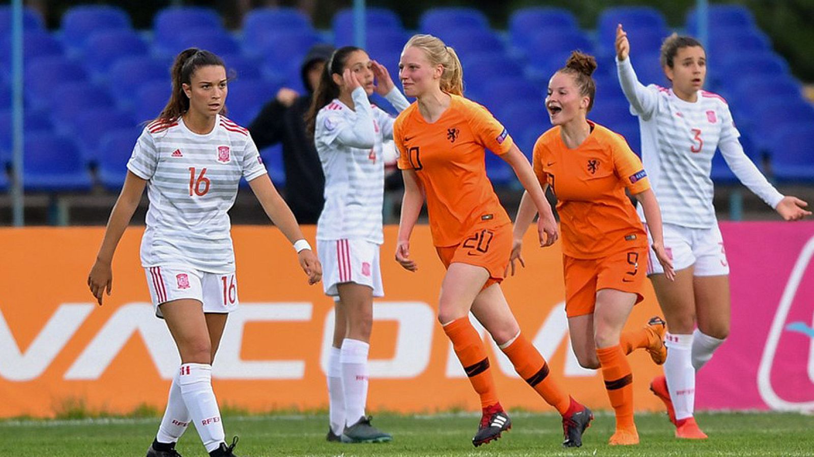 La selección femenina sub-17 cae ante Holanda y se despide de la final europea