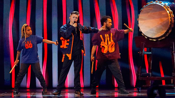 Eurovisión - Bélgica: Eliot canta "Wake up"