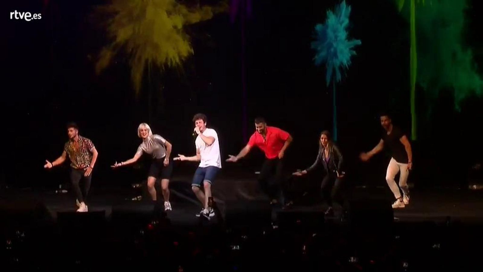 Eurovisión 2019 - Miki canta "La venda" en el Euroclub