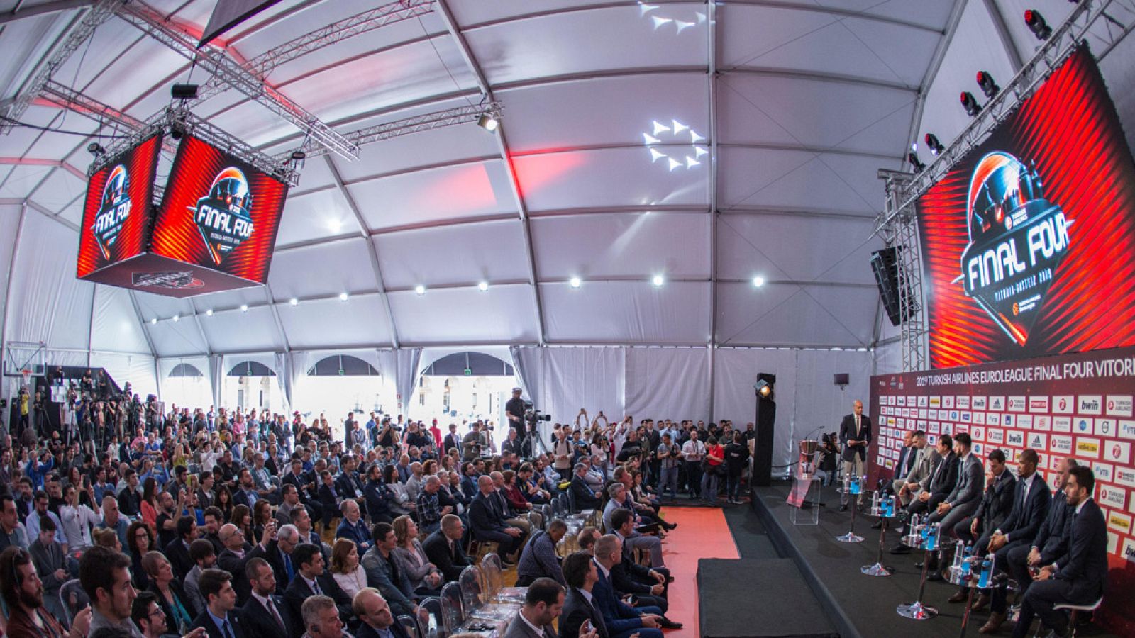 Vitoria, lista para la Final Four | Ver