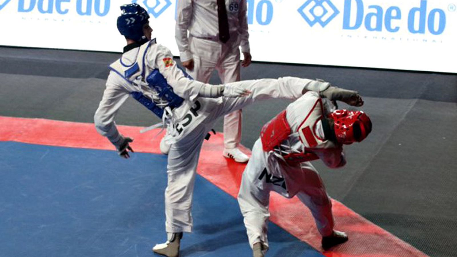 El español Javier Pérez Polo luchará este viernes por la medalla de oro en la categoría masculina de hasta 68 kilos de los Campeonatos del Mundo de taekwondo, que se disputan en la ciudad británica de Manchester.