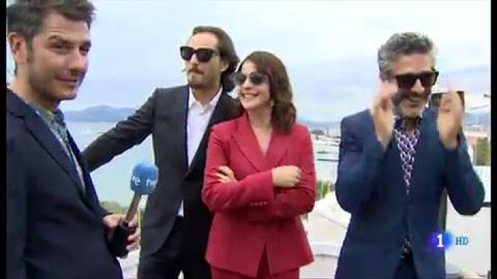 Almodóvar y los protagonistas de 'Dolor y gloria' presentan la película en Cannes
