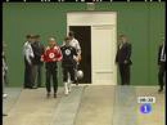 Telediario 1 - Telediario en 4' - 09/06/09