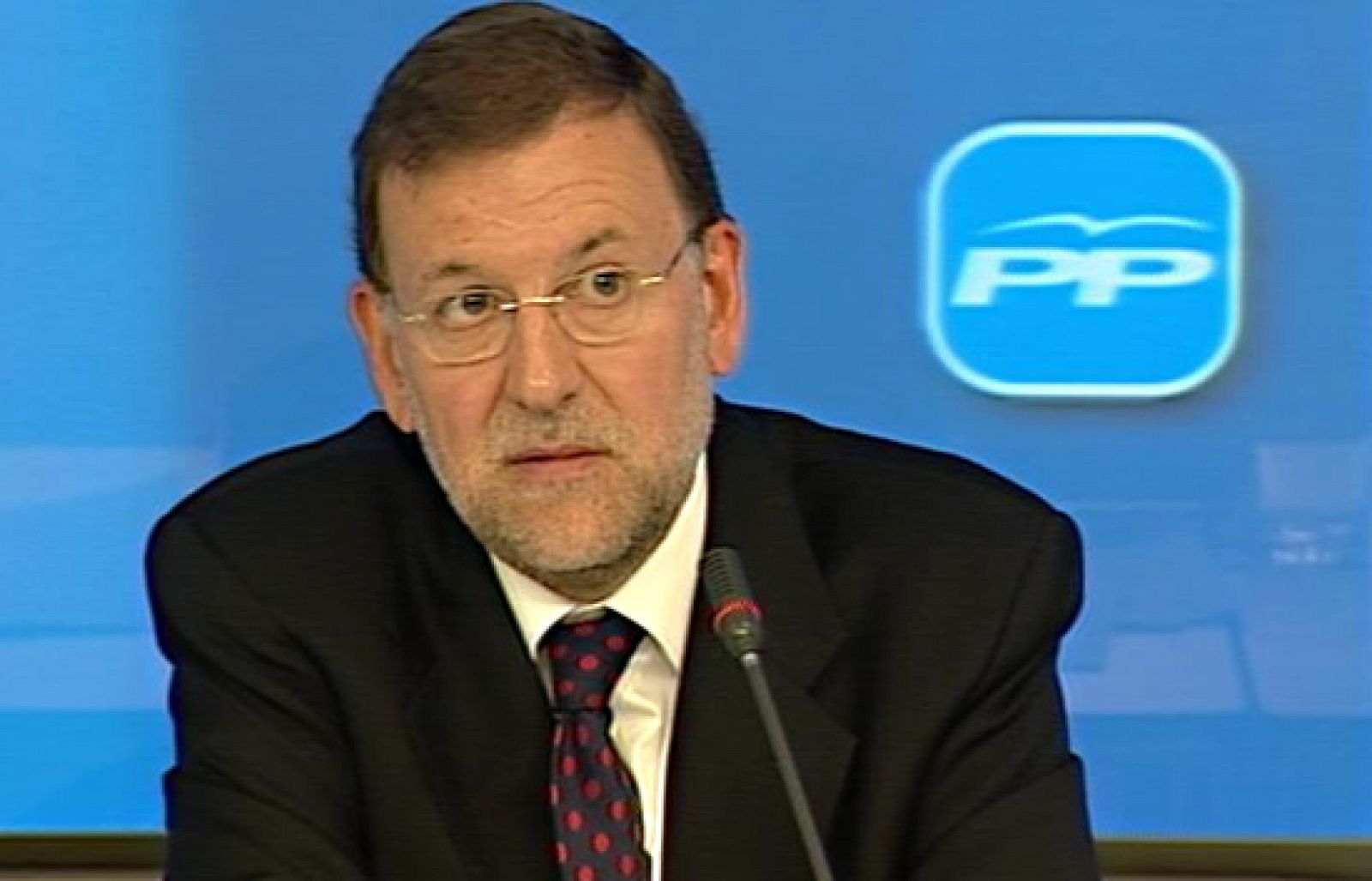 Rajoy: "El PSOE ha perdido las elecciones porque es incapaz de solucionar la crisis"