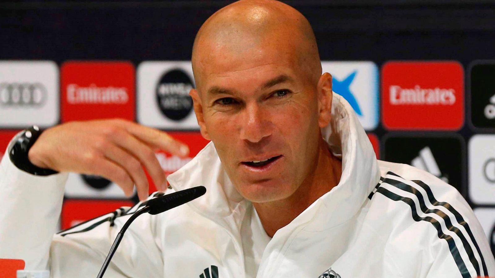 Zidane: "Si no hago lo que quiero en mi equipo, me marcho"