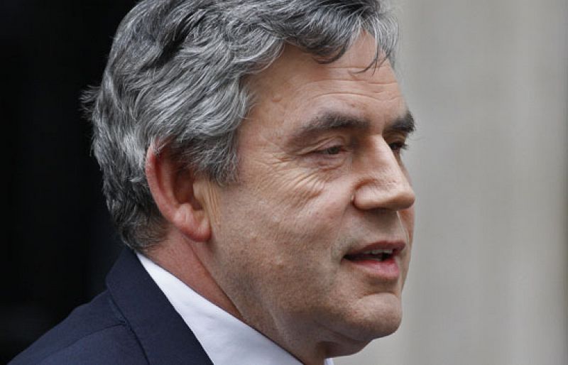 Reunión del nuevo gobierno de Gordon Brown en el Reino Unido