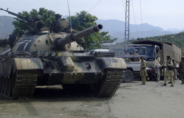  - Combates en Pakistan